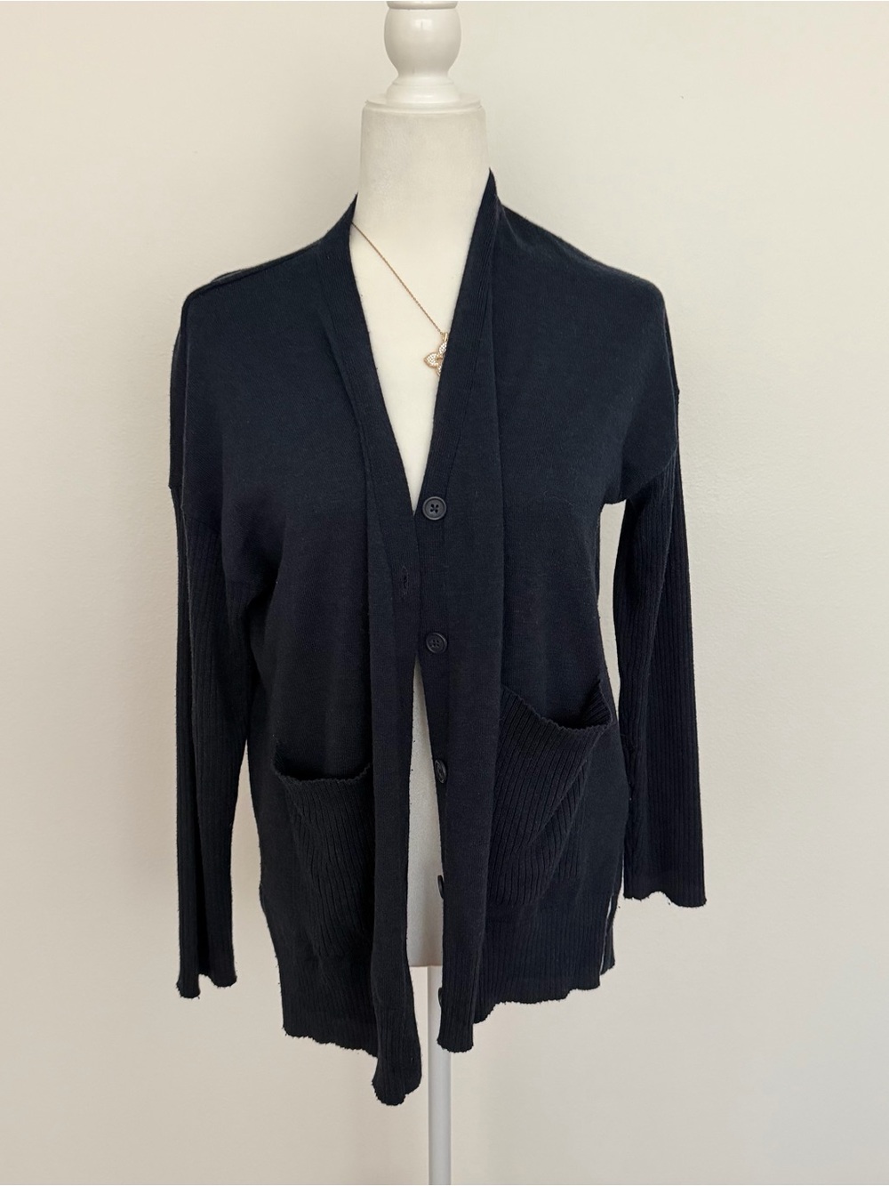 Splendid Navy Blue Knit Button Front Pocket Cardigan Sweater Extra Small XS